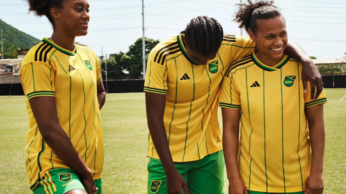 ジャマイカ代表 ユニフォーム wales bonner Wales Bonner Drops A Jamaican-Inspired Football Collection With