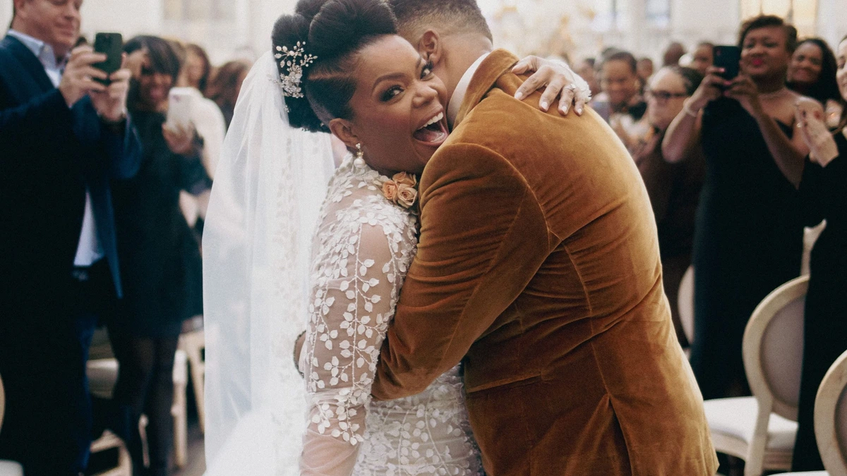 yvette nicole brown wedding dress Exclusive: Marries Anthony Davis, Says 'Delay Is Not Denial' In Finding Love After 50 CORE STATUS_CORE 2026 Color:Prosecco Metallic Floral Blue and Black or