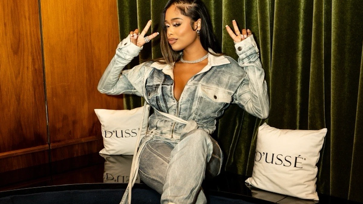 Lady London Traded Medical School For Rap. Here's Everything She