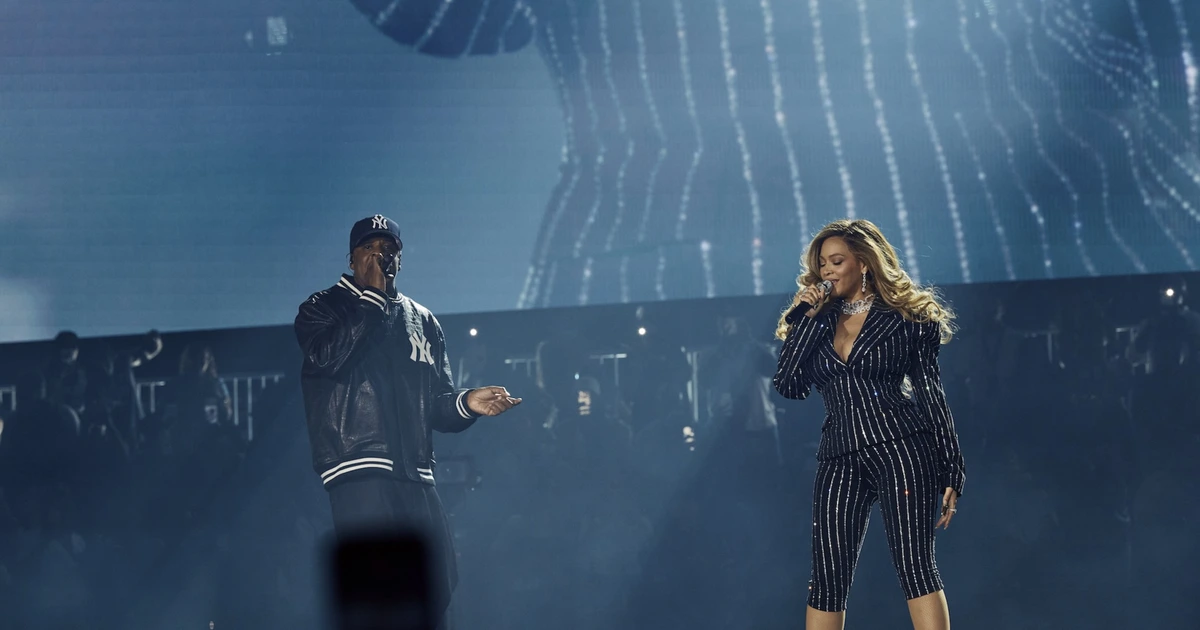 Beyoncé & Rihanna Confirm Capri Pants Are Back—How To Wear Capris