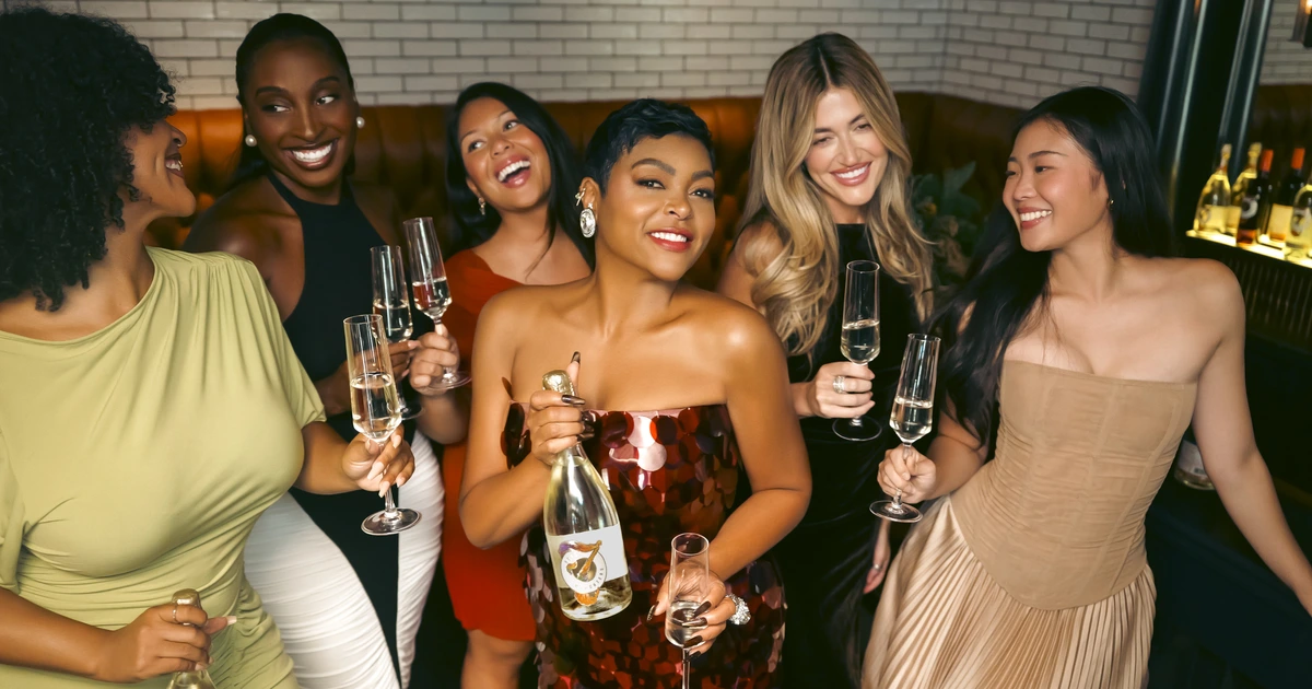 Die Mädchen wünschten sich Sekt, und Taraji und Seven Daughters lieferten ...