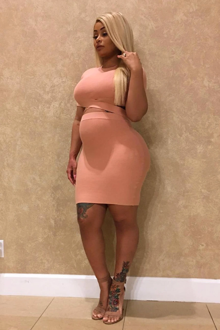 blac chyna pink dress Blac Chyna's Best Pregnancy Style Moments| [site:name]