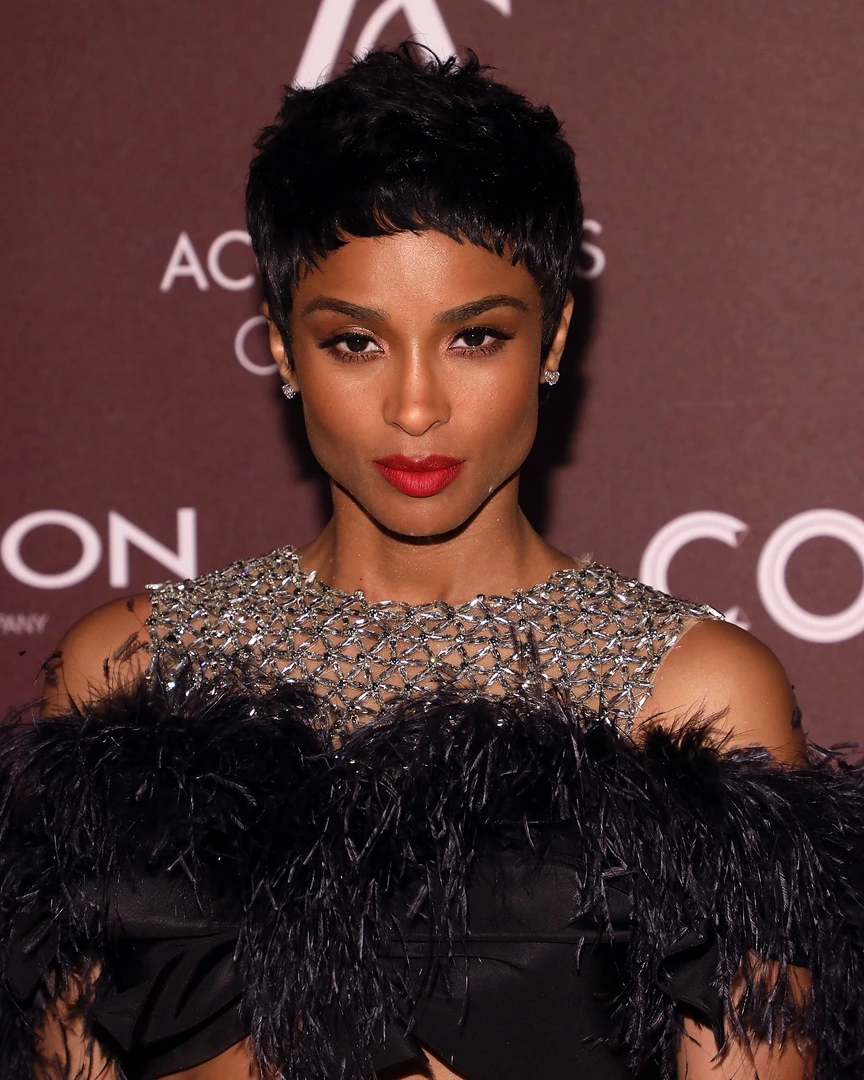 what dresses look good with short hair 22 Cute Outfits With Short Hair-Dressing Style Ideas