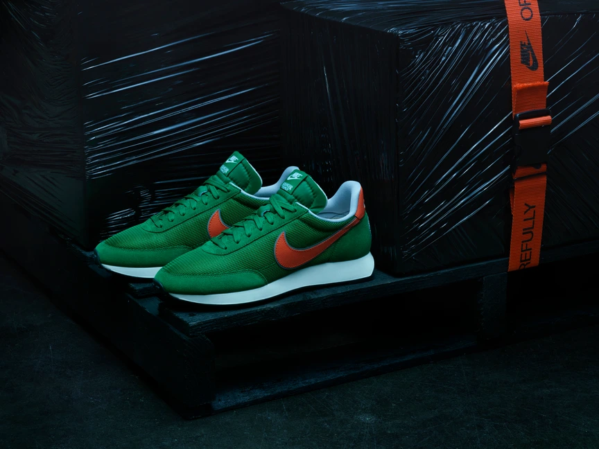 【29cm】Stranger Things / Nike Nike Collaborates With Netflix TV Show The Stranger Things - Essence