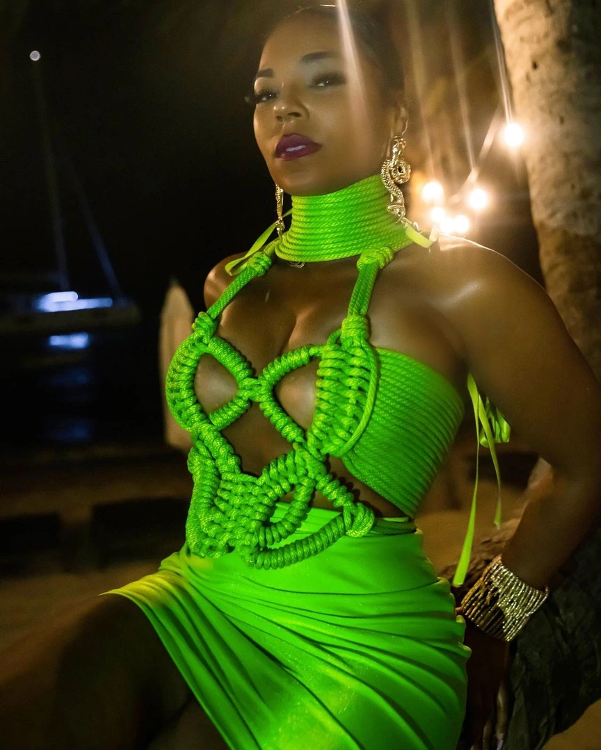 ashanti green dress Has Style That's Just As Timeless As Her Music—Here Are The Birthday Girl's Best Looks 151