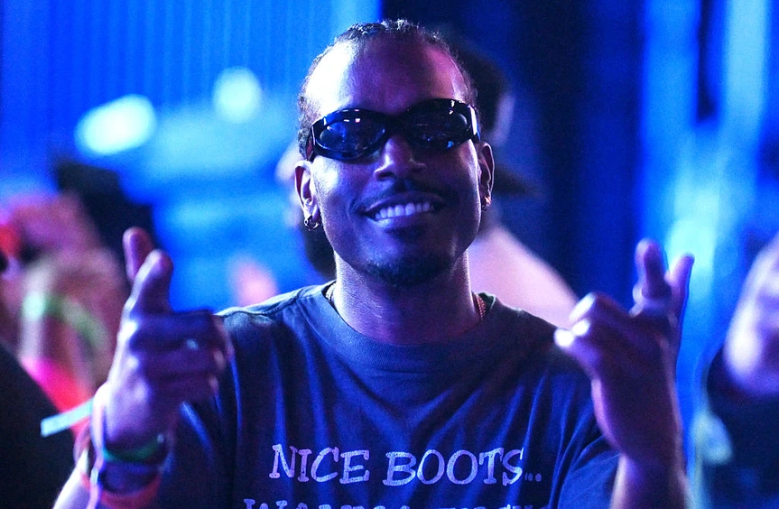 Luke James