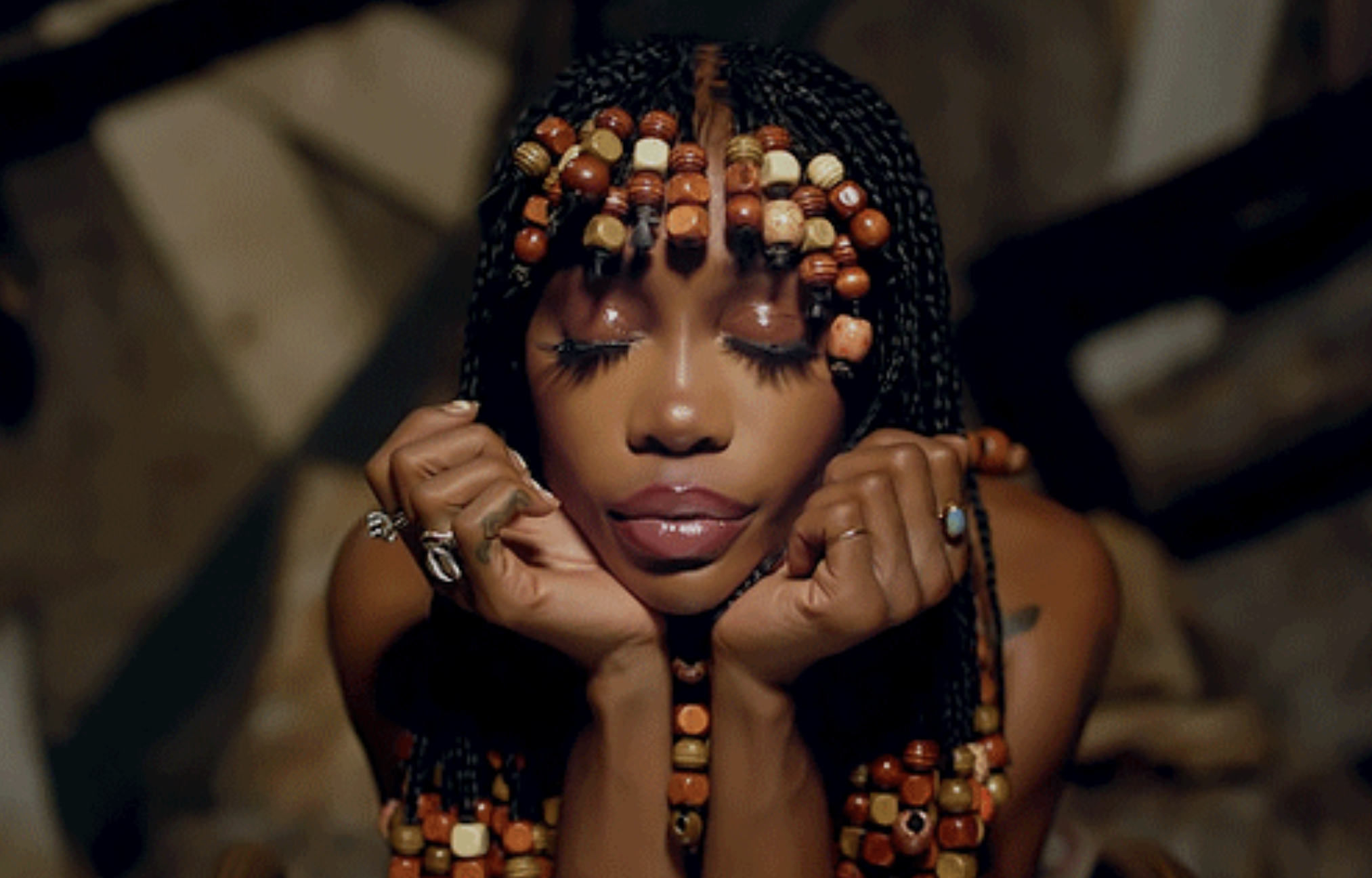 sza glutathione 11 Times Singer Was Our Ultimate Skin Care Goals سيروم قبل المكياج Height:3mm Liberty Store.Lk | ✨