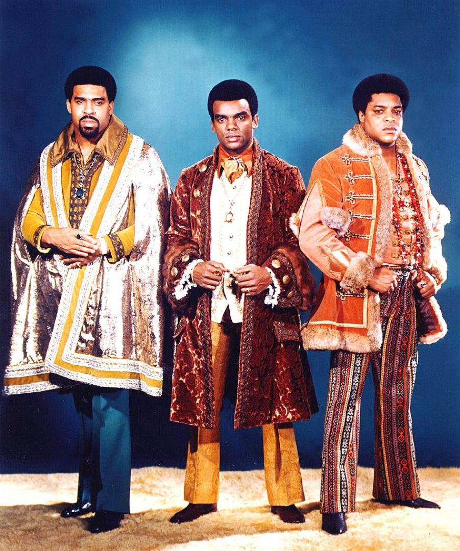 9 Moments We Loved From Earth Wind & Fire Verzuz The Isley