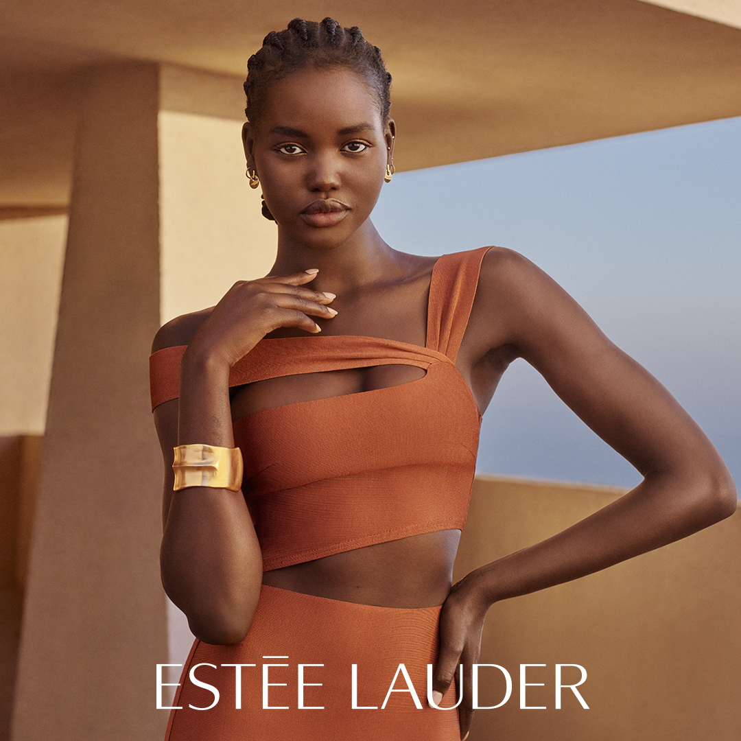 ESTEE LAUDER 掲載用 コメントお願いします Adut Akech Talks To ESSENCE About Being Named The Newest Estée