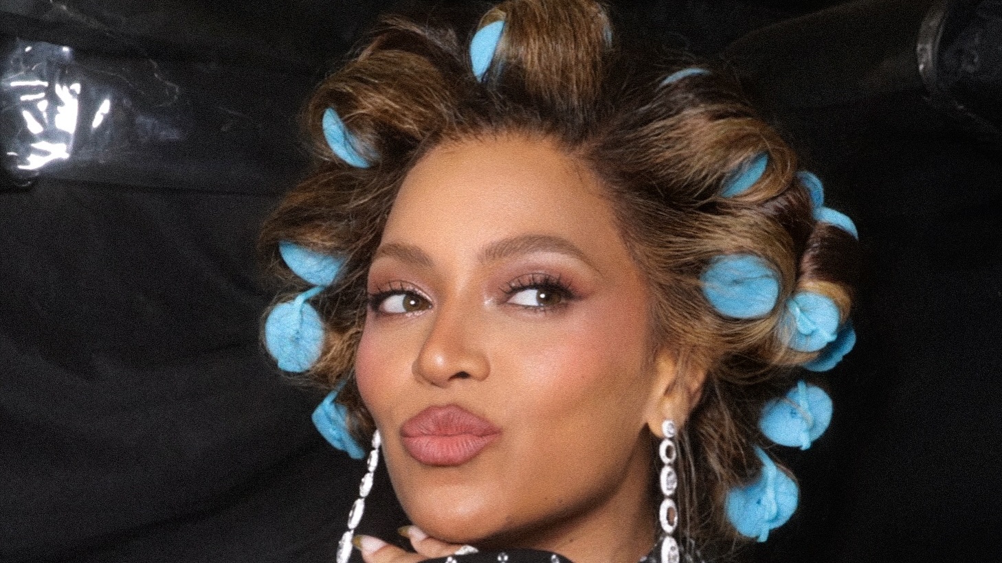 The Secrets Behind Beyoncé’s Big, Bouncy Curls