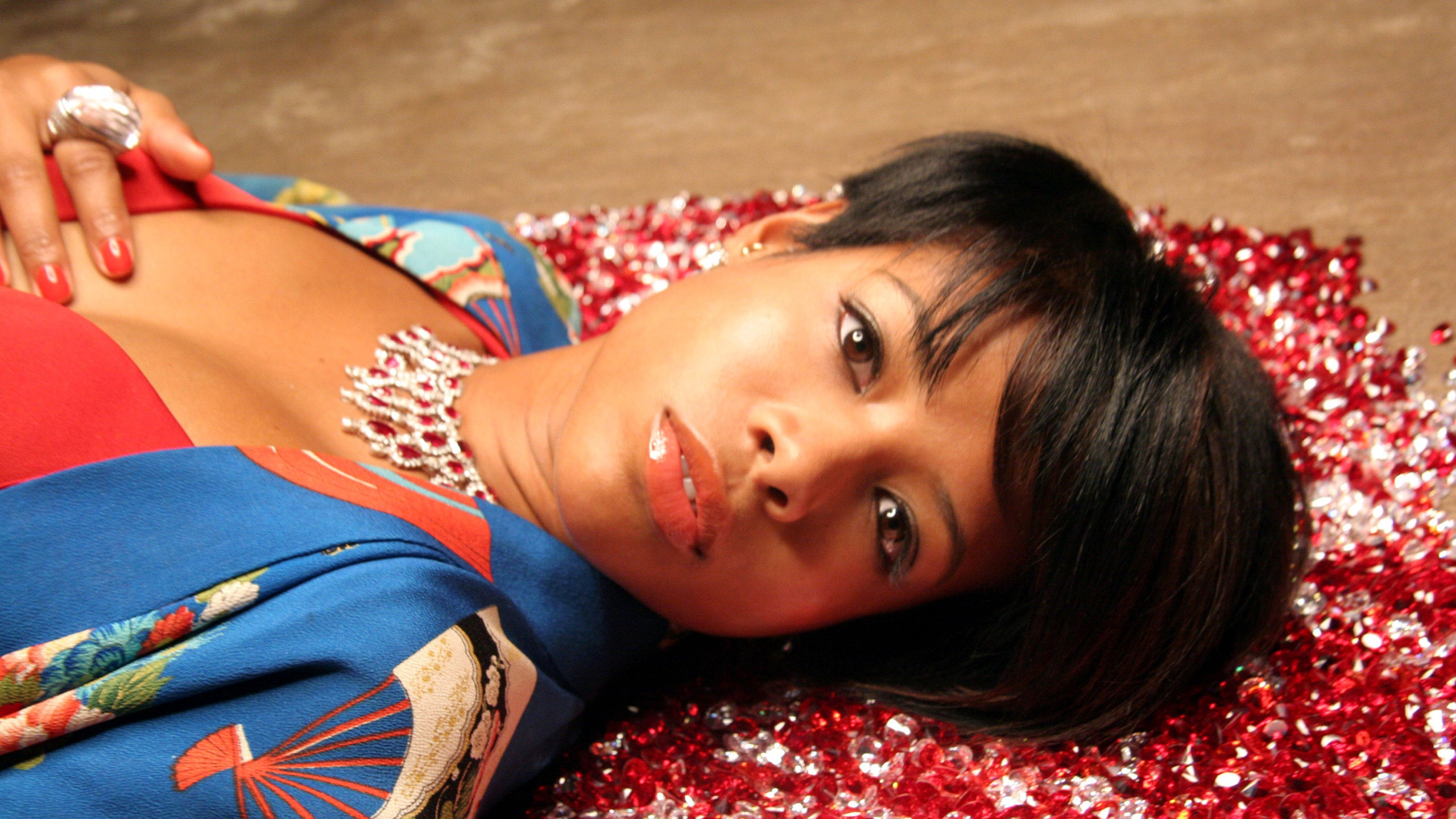 Kelis’ Beauty & Style Evolution