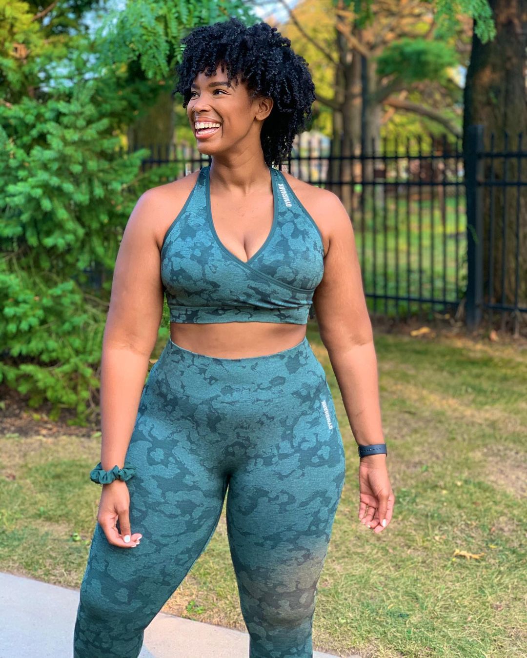 Curved Body Curvy Fit Body Type