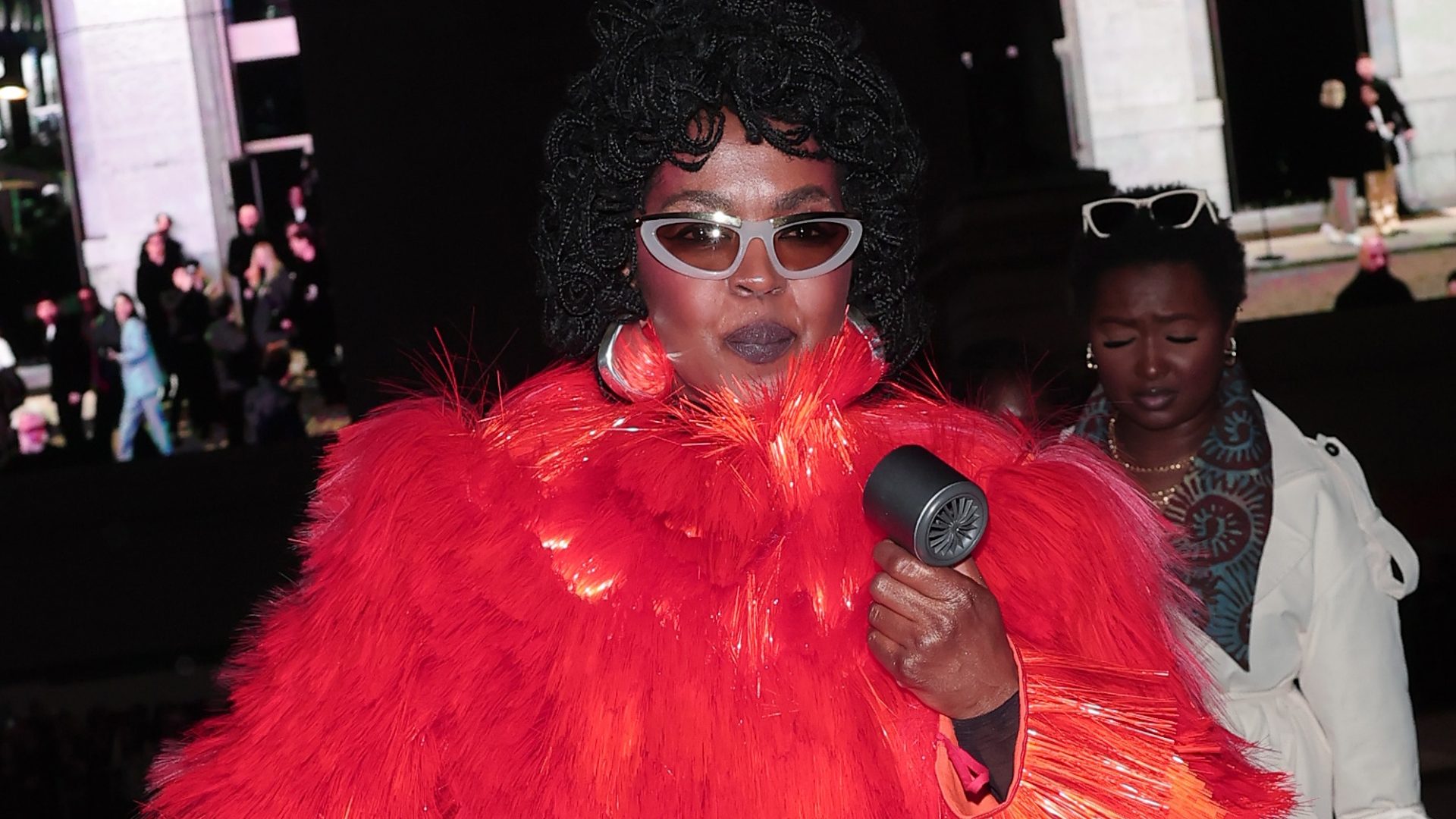 Lauryn Hills geflochtene Zöpfe und weitere Beauty-Momente der Stars